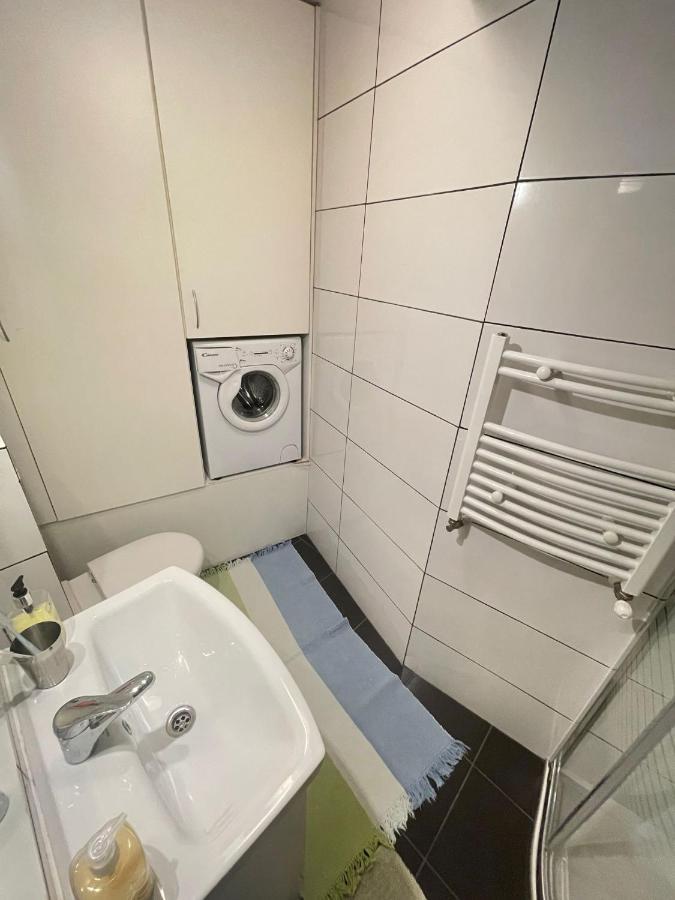 Your Apart Saska Kepa Warsaw Exterior photo